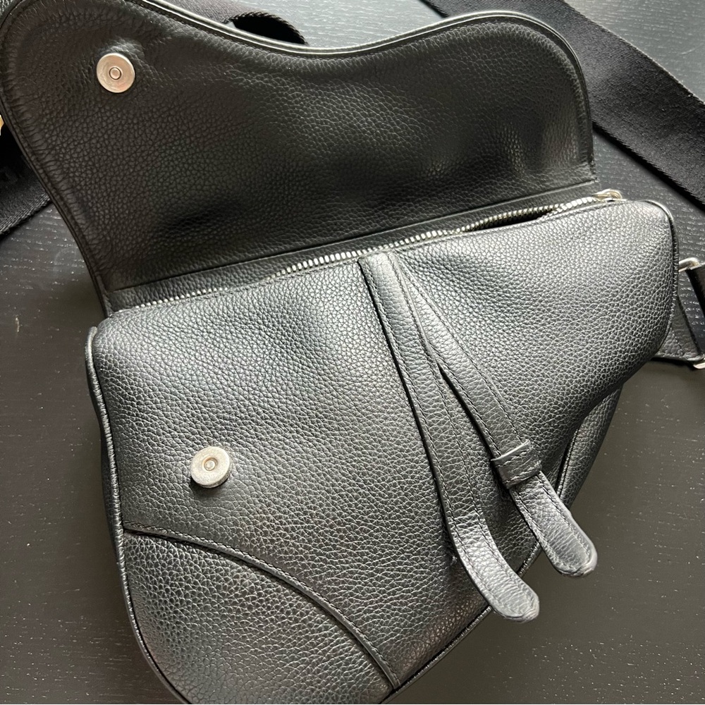 Dior Mens Black Saddle Bag - Picture 5 of 17